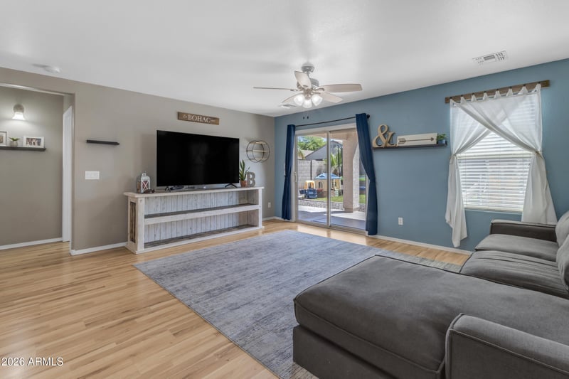 37963 Carolina Ave, San Tan Valley, AZ 85140