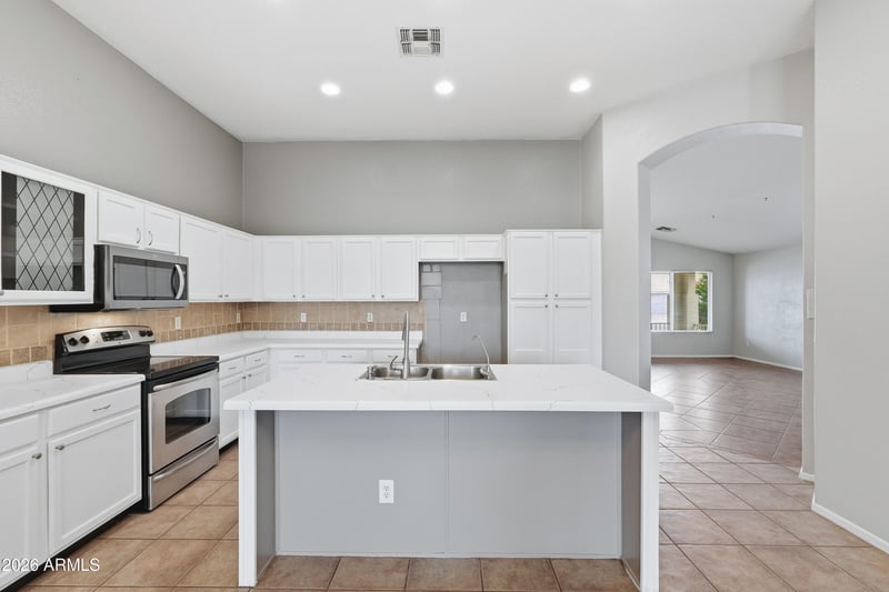 3798 Seton Ave, Gilbert, AZ 85297