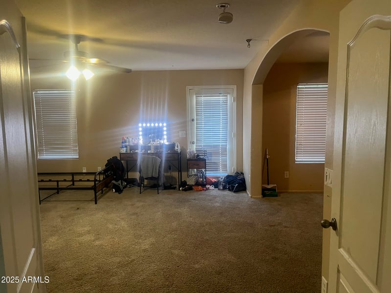 38 Gold Dust Way, San Tan Valley, AZ 85143