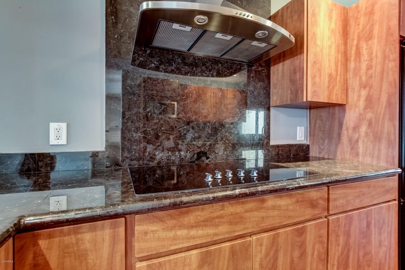 3800 E Lincoln Dr #41, Phoenix, AZ 85018