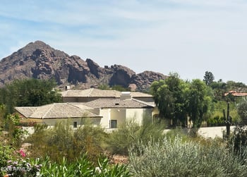 3800 Lincoln Dr #45, Phoenix, AZ 85018
