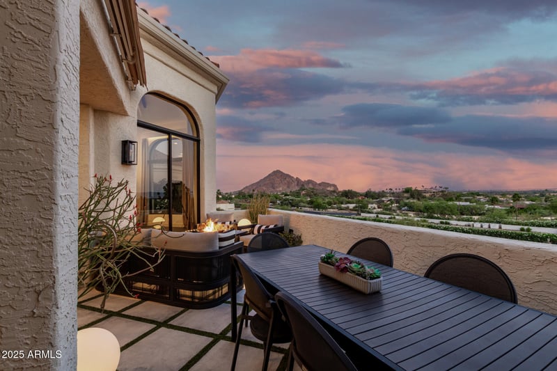 3800 Lincoln Dr #23, Phoenix, AZ 85018