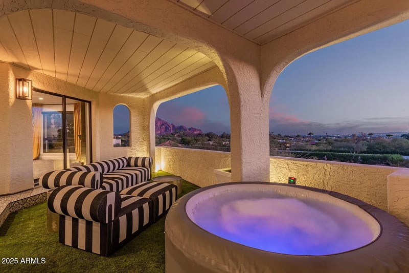 3800 Lincoln Dr #23, Phoenix, AZ 85018