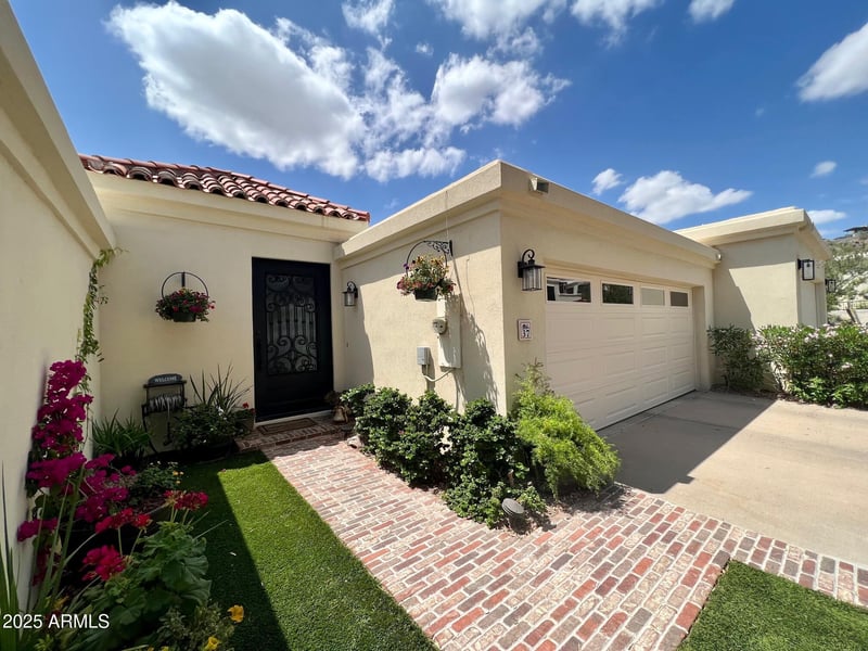 3800 Lincoln Dr #37, Phoenix, AZ 85018