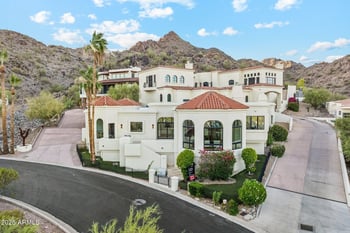 3800 Lincoln Dr #54, Phoenix, AZ 85018