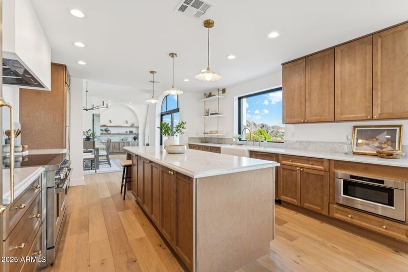 3800 Lincoln Dr #54, Phoenix, AZ 85018