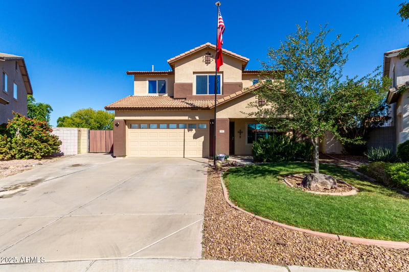 3800 Woodside Way, Gilbert, AZ 85297