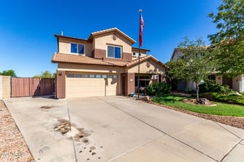 3800 Woodside Way, Gilbert, AZ 85297