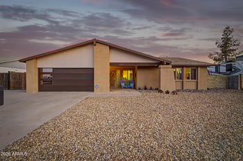 3801 Campo Bello Dr, Glendale, AZ 85308