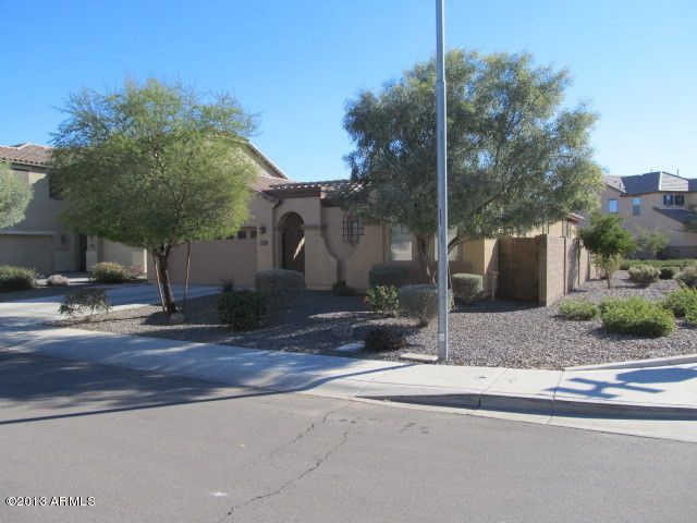 3801 E Kingbird Pl, Chandler, AZ 85286
