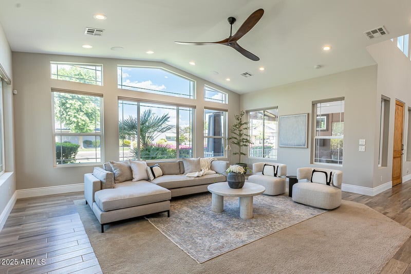 3801 Glenrosa Ave, Phoenix, AZ 85018