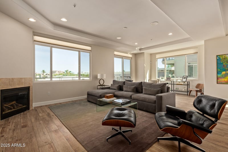 3801 Goldwater Blvd #302, Scottsdale, AZ 85251