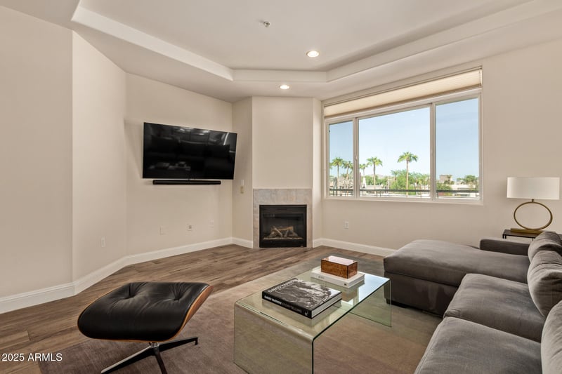 3801 Goldwater Blvd #302, Scottsdale, AZ 85251