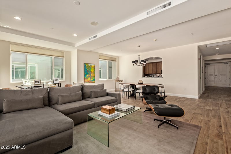 3801 Goldwater Blvd #302, Scottsdale, AZ 85251
