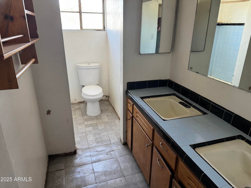 3801 Montebello Ave, Phoenix, AZ 85019