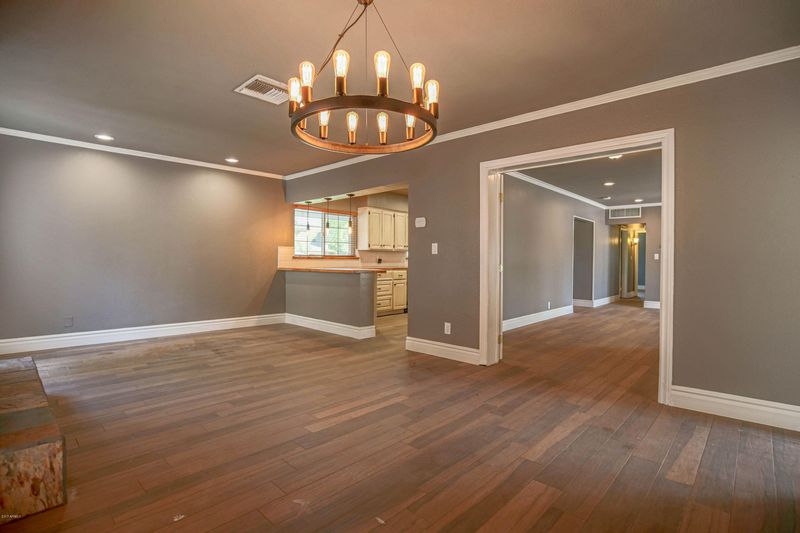 3801 N 50th St, Phoenix, AZ 85018