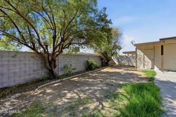 3801 W Mercer Ln, Phoenix, AZ 85029