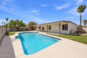 3801 W Mercer Ln, Phoenix, AZ 85029