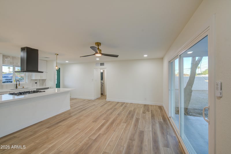 3801 W Montebello Ave, Phoenix, AZ 85019