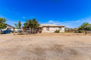 3802 Alta Vista Rd, Phoenix, AZ 85041