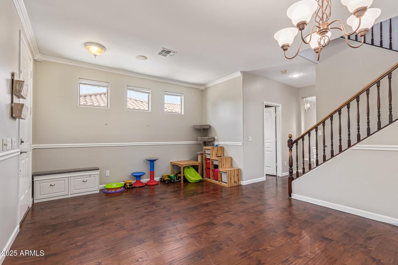 3802 Chickadee Rd, Gilbert, AZ 85297