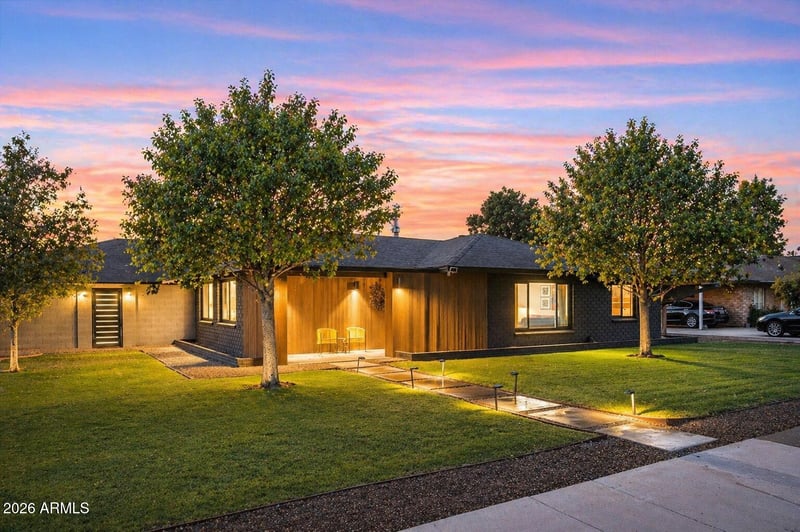 3802 E Piccadilly Rd, Phoenix, AZ 85018