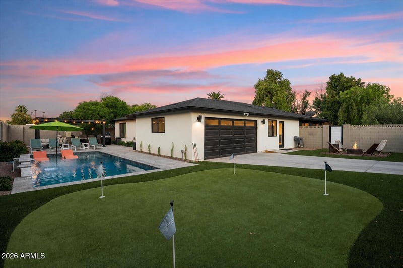 3802 E Piccadilly Rd, Phoenix, AZ 85018