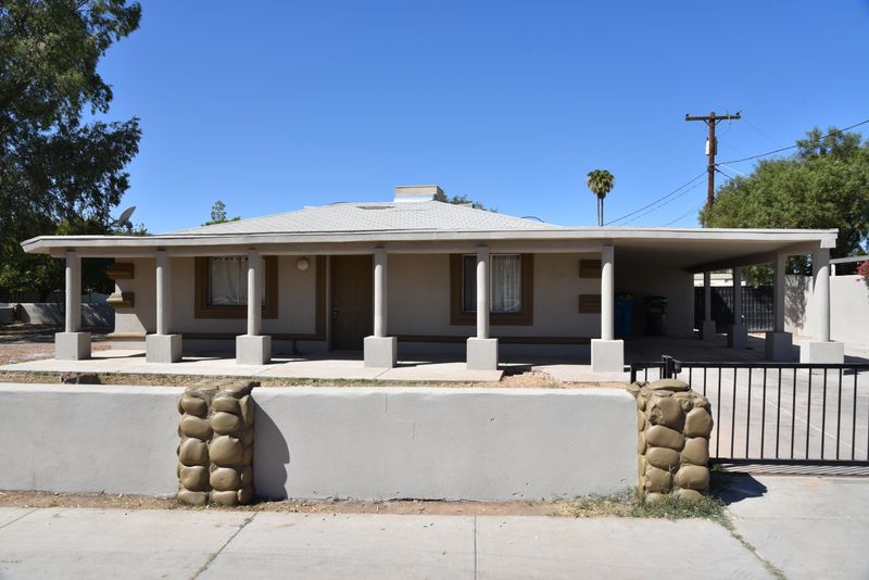 3802 N 63rd Dr, Phoenix, AZ 85033
