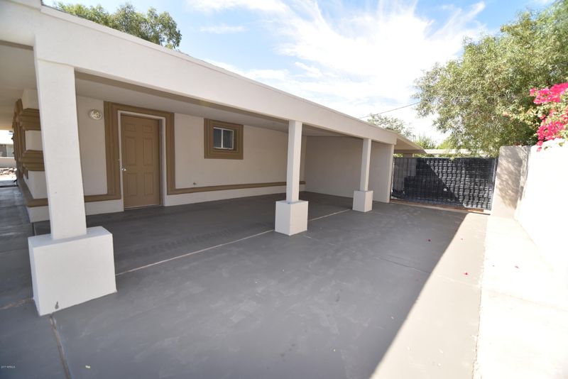 3802 N 63rd Dr, Phoenix, AZ 85033