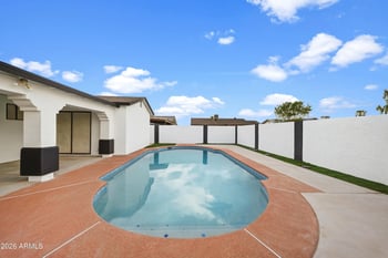 3802 N 86th Ave, Phoenix, AZ 85037