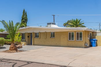 3802 Shaw Butte Dr, Phoenix, AZ 85028