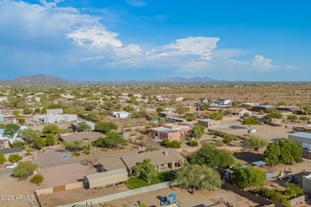 38022 2nd Ave, Phoenix, AZ 85086