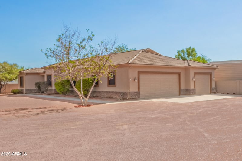 38022 N 2nd Ave, Phoenix, AZ 85086
