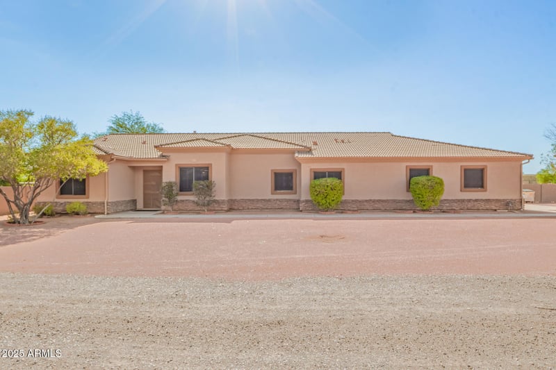 38022 N 2nd Ave, Phoenix, AZ 85086