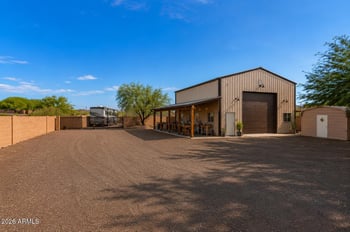 38022 2nd Ave, Phoenix, AZ 85086