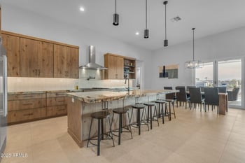 38024 15th Ave, Phoenix, AZ 85086
