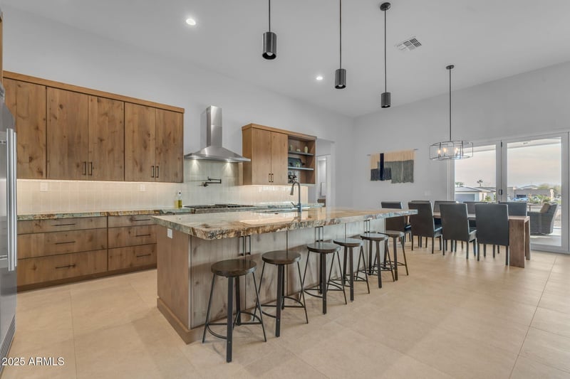 38024 15th Ave, Phoenix, AZ 85086