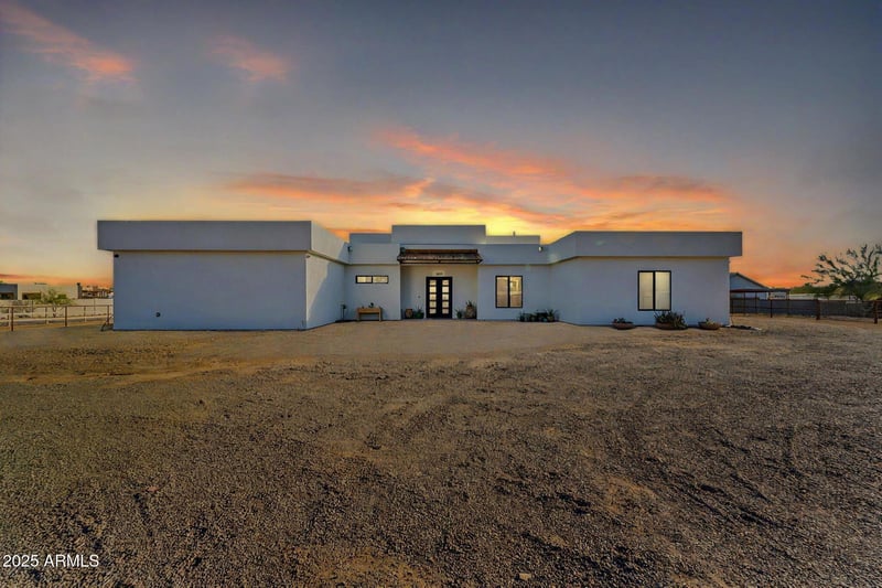 38024 15th Ave, Phoenix, AZ 85086