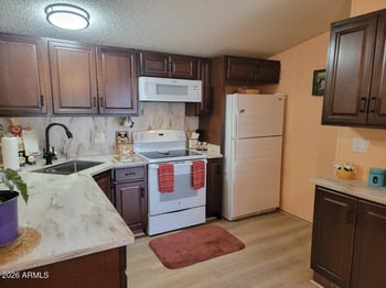 3803 Illinois Ave, Florence, AZ 85132