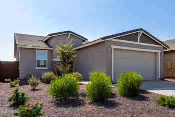 38030 Front Runner Ln, San Tan Valley, AZ 85140
