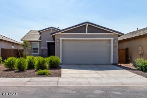 38030 Front Runner Ln, San Tan Valley, AZ 85140