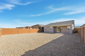 38030 Front Runner Ln, San Tan Valley, AZ 85140