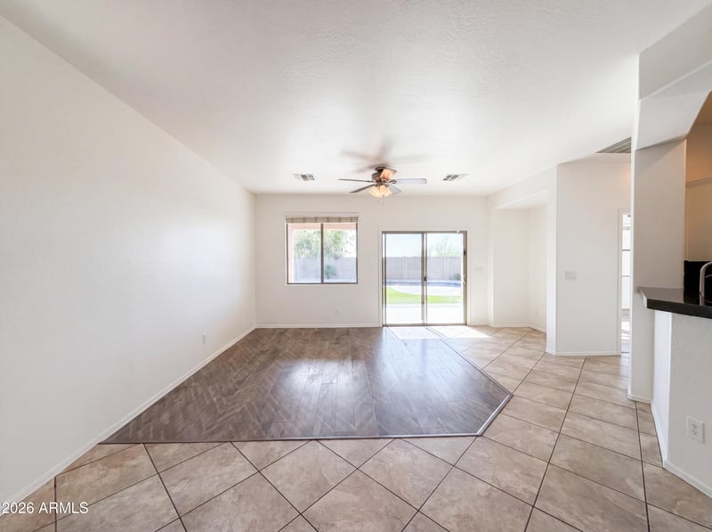 38034 N Hudson Trl, Anthem, AZ 85086