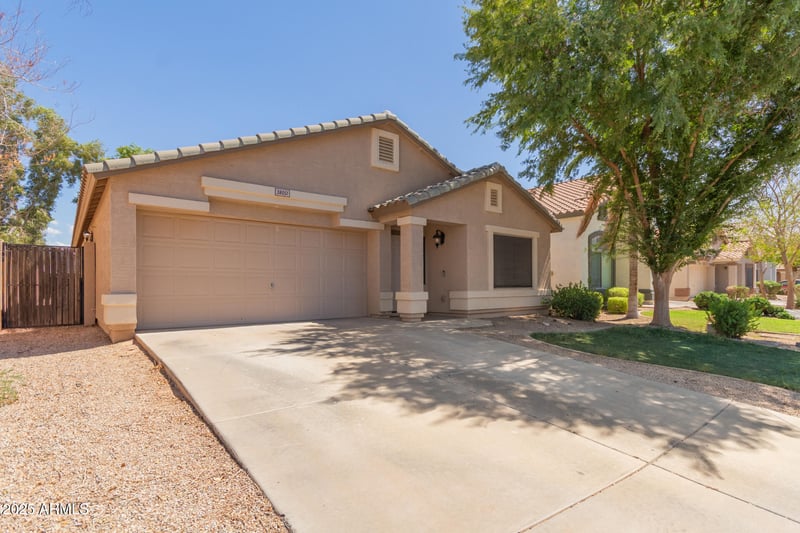 38051 Jonathan St, San Tan Valley, AZ 85140