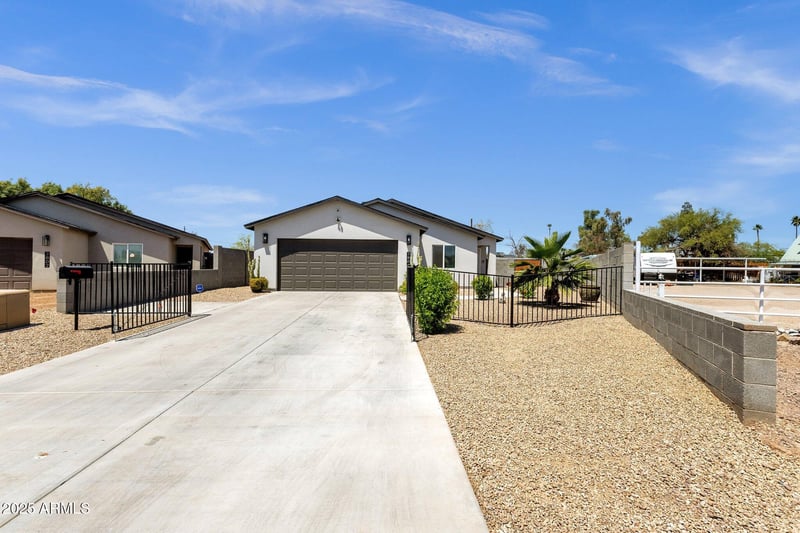3806 23rd Ave, Phoenix, AZ 85015