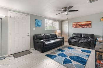 3806 64th Dr, Phoenix, AZ 85033