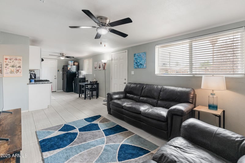 3806 64th Dr, Phoenix, AZ 85033