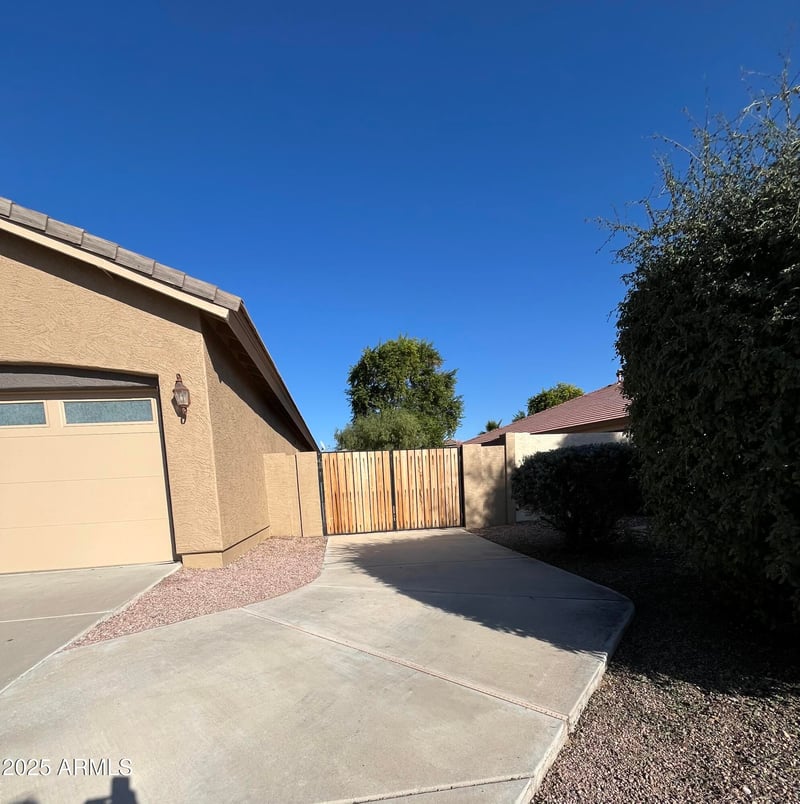 3806 Packard Dr, Gilbert, AZ 85298