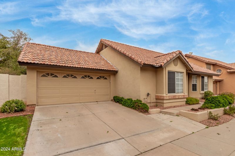 3806 E Park Ave, Phoenix, AZ 85044