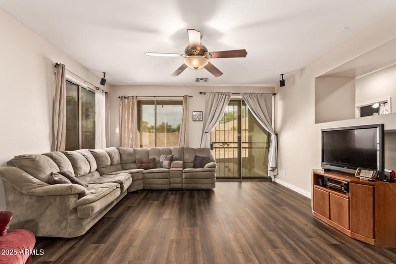3806 Packard Dr, Gilbert, AZ 85297